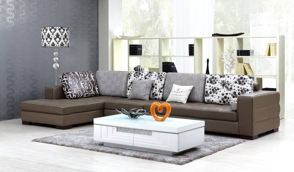 Đặt sofa chính ở hướng có thể nhìn bao quát ra bên ngoài