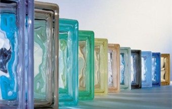 Hướng dẫn cách lựa chọn và lắp đặt gạch kính lấy sáng cho mọi gia đình