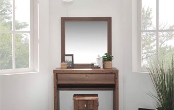 Cách chọn bàn trang điểm hoàn hảo cho phòng ngủ nhỏ