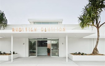 Thiết kế nội thất cho quán cafe Pavilion sát biển vô cùng lãng mạn