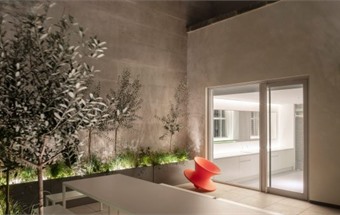 Trang trí nội thất văn phòng phong cách tối giản tạo không gian mở